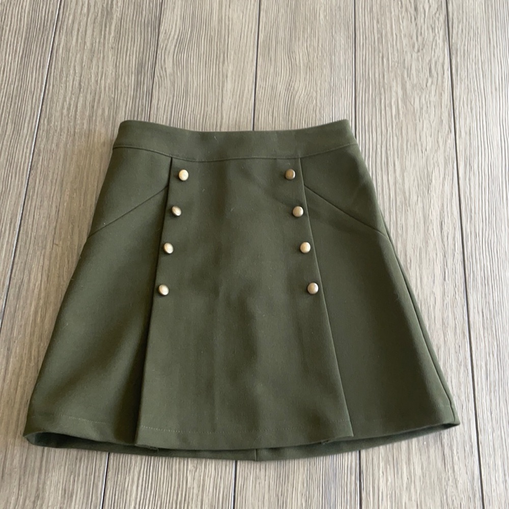 H&M Divided military style skirt w brass buttons